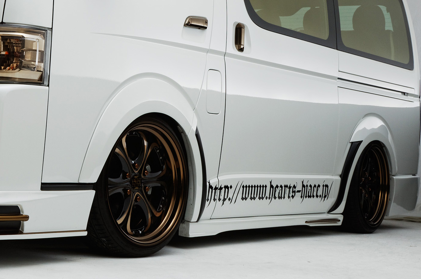 HTDオーバーフェンダー | HEARTS | ハーツ 公式サイト 